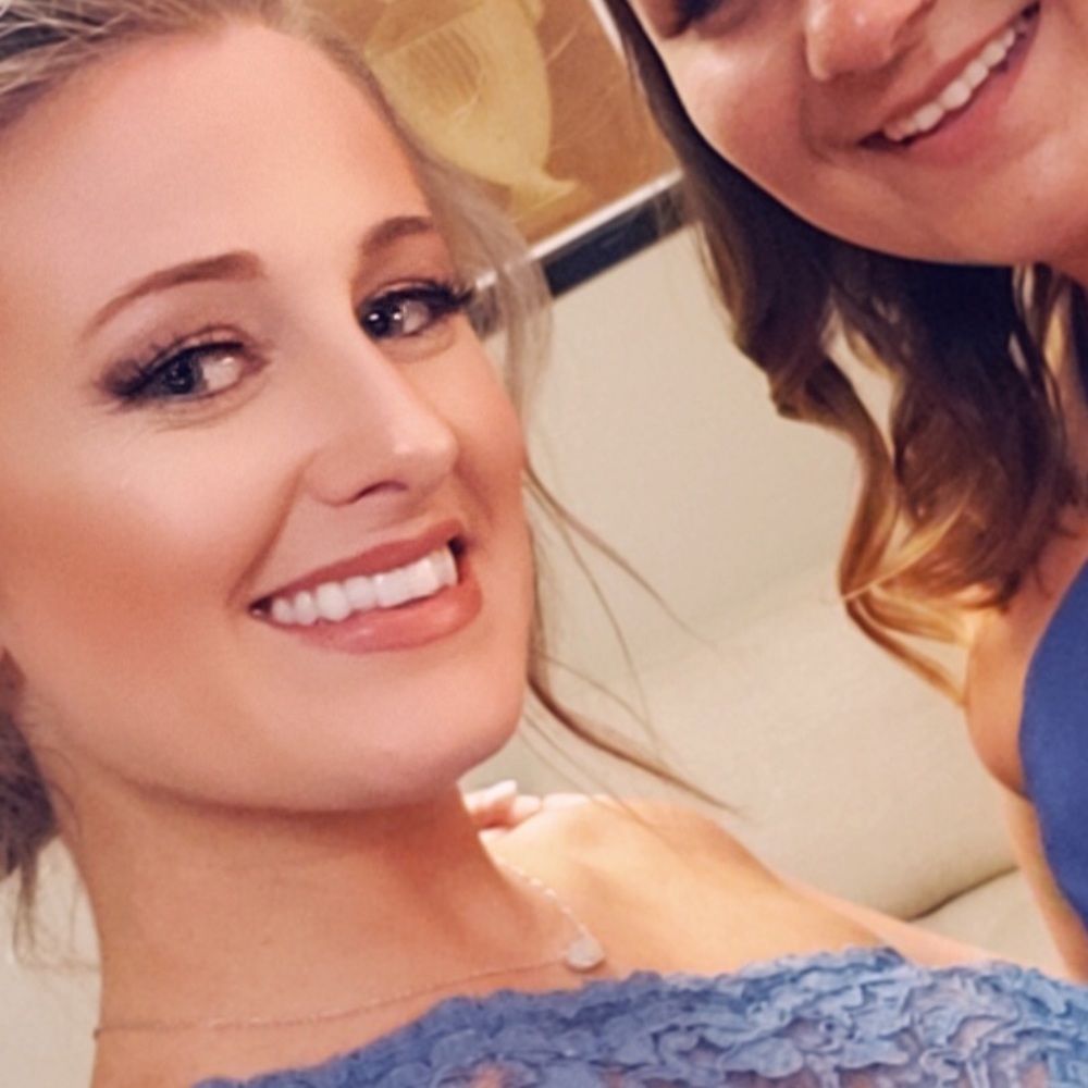 Meet your Posher, Tiffany